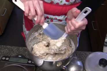 Making healthy no-knead bread, part I