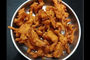 Onion Pakoda Recipe / Easy Snacks Recipes to make at home / Healthy Evening Snacks for Kids in Tamil
