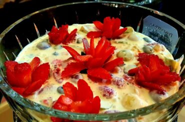 #fruitsalad #creamyfruitsalad how to make creamy fruit salad, simple healthy delicious fruit salad