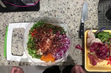 Easy and Healthy -  Best Party Salsa Especial - Great for any Party or Occasion