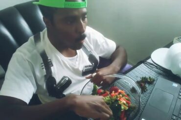 Man VS Salad  Episode 17 PART 4  How to make a super delicious healthy salad