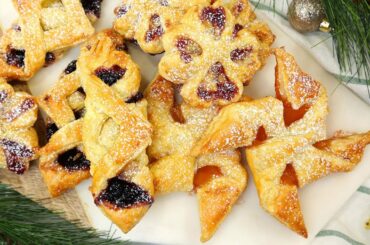 3 Ingredient Puff Pastry Desserts | Easy Christmas Recipes