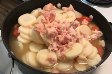 Dollar General Dinner Challenge || Chicken Stew || Cheap Quick and Easy