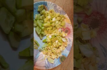 I have a unique way of making a salad|very easy recipe|random stuff