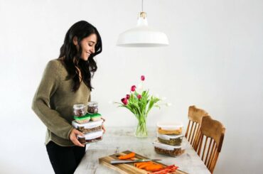 HIGH PROTEIN VEGAN MEAL PREP » + printable guide