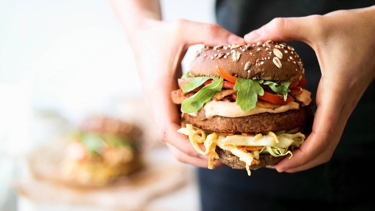 MASTERING MEALS AT HOME MASTERING MEALS AT HOME