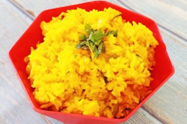 Quick Healthy Moong Dal Khichdi for Weight Loss | Split Mung Bean Dish Recipe | Veg Dinner Dish