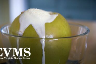 CHOW: Low-Calorie Baked Apples