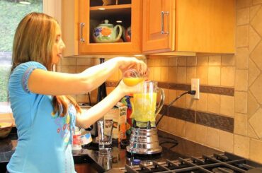 Healthy Recipes : Pineapple Orange Yogurt Smoothie