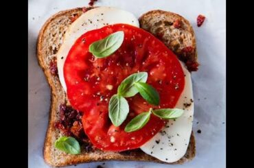 Tomato & Smoked Mozzarella Sandwiches Recipe