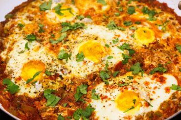 Shakshuka Egg Recipe | Easy Egg Recipes Indian | Egg Recipe For Dinner | Kanak's Kitchen