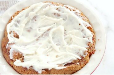 PALEO CINNAMON ROLLS: healthy cinnamon roll recipe