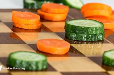 Brain-Healthy Foods to Fight Aging