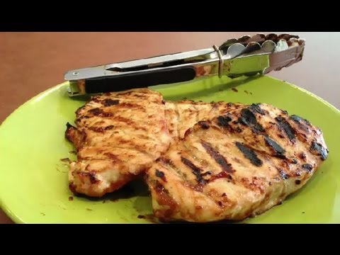 How to Cook Low-Fat BBQ Chicken : Easy Recipes for Kids & Adults How to Cook Low-Fat BBQ Chicken : Easy Recipes for Kids & Adults