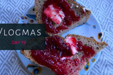 Vlogmas 19: baking bread on a cold winter day | 2019