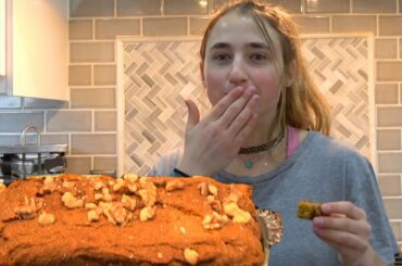 Homemade Starbucks Pumpkin Bread (Healthier Version)