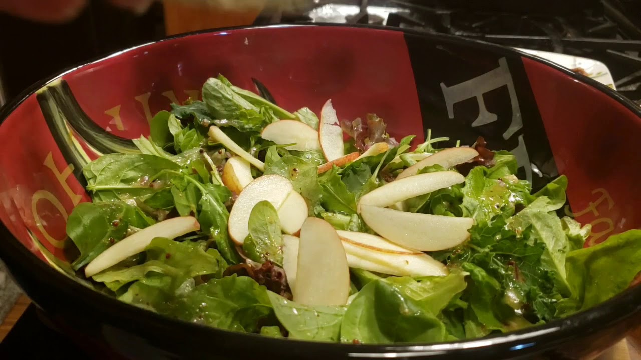 Settle into a Healthy vinaigrette/ salad Settle into a Healthy vinaigrette/ salad