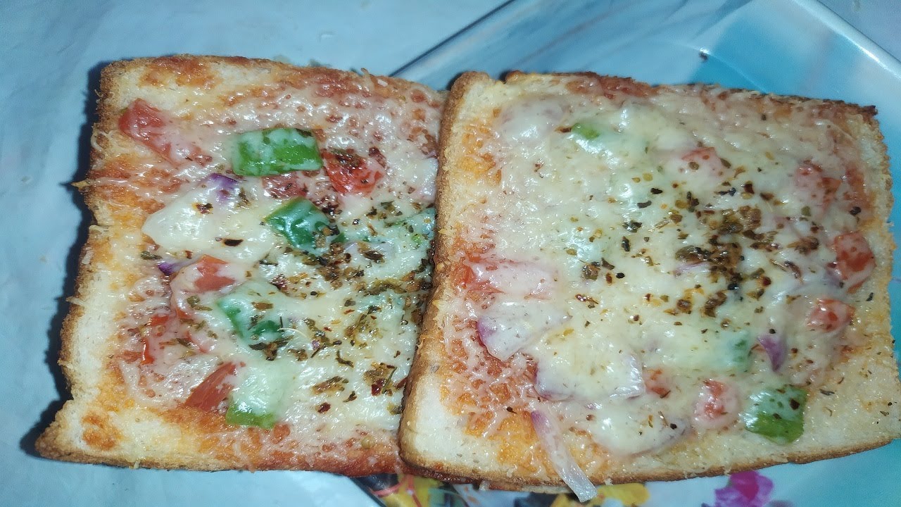 3 मिनट मैं तवा ब्रेड पिज्जा बनाने की विधि | Bread Pizza on Tawa | Quick and Easy Bread Pizza 3 मिनट मैं तवा ब्रेड पिज्जा बनाने की विधि | Bread Pizza on Tawa | Quick and Easy Bread Pizza