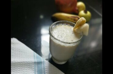 5 mins Healthy Breakfast recipe: Banana Pear Smoothie with Chia seeds