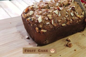 Healthy Fruit Cake / Christmas / Healthy Recipes by Treat-Taste-Tempt