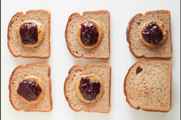 Healthy Homemade Peanut Butter and Jelly Uncrustables