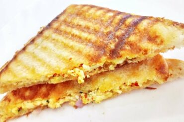 चीज़ ग्रिल्ड सैंडविच  |  Cheese Grilled Sandwich Toast Recipe | New Year Special Recipe