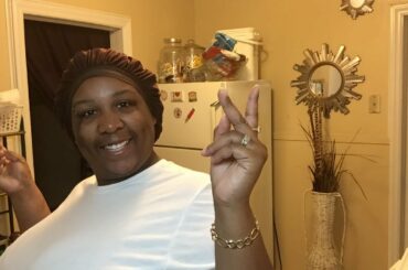 How to cook chicken Alfredo/fried chicken/homemade garlic bread