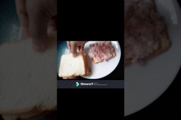 Easy Breakfast For Bachelor's - Veg-ClubSandwich