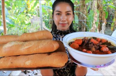 Yummy cooking curry beef with bread recipe - Natural Life TV Cooking