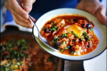 World's Best Breakfast Recipe - Shakshuka AKA Tomato Eggs