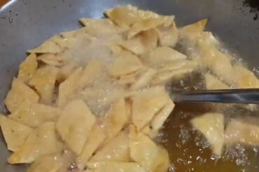 ಖಾರ ಶಂಕರಪೋಳಿ/Spicy Shankarpali/స్పైసీ శనకర్పాలి/मसालेदार शंकरपाली/Snacks recipes