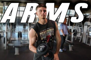 Training Arms Like IFBB Pro Sadik Hadzovic + Low Calorie Egg Burger
