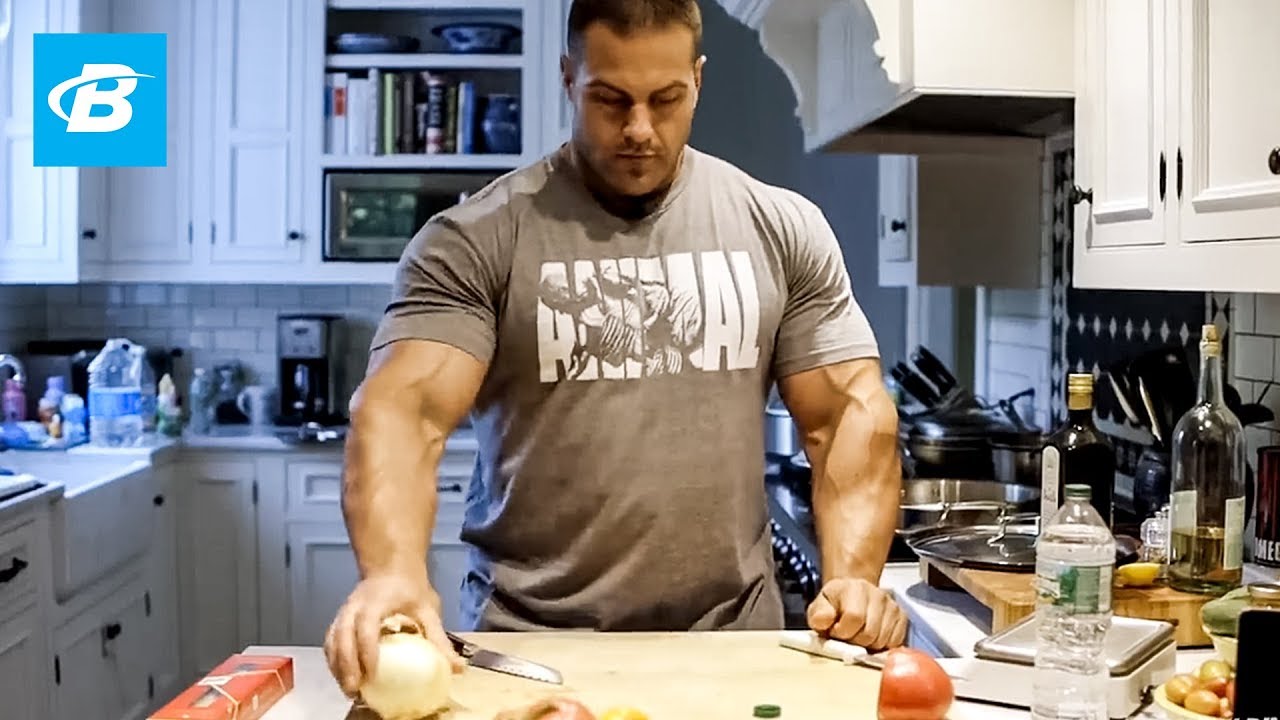 How a Bodybuilder Eats to Build Muscle | IFBB Pro Evan Centopani How a Bodybuilder Eats to Build Muscle | IFBB Pro Evan Centopani