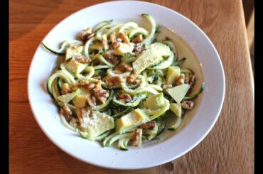 Healthy Meal Ideas - Courgetti Salad