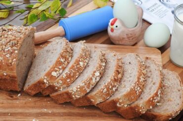 Easy No-Fail Whole Wheat Bread - No Butter - No Sugar - No Eggs - Healthier Oatmeal Bread Recipe