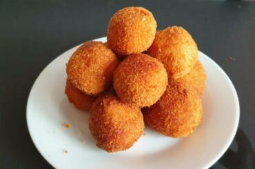 മധുരക്കിഴങ്ങ് കൊണ്ട് എളുപ്പമുള്ള ഒരു നാലുമണി പലഹാരം | SweetPotato Snacks Recipe|Evening Snack Recipe