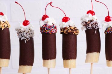 Banana Split Bar | Fun Food Ideas for Parents | Quick and Easy Recipes by So Yummy