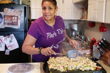 How to Make a Quick and Easy Chicken Philly Sandwich for $2!