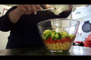 QUICK AND EASY CHICK PEA SALAD | MEAL PREP IDEAS
