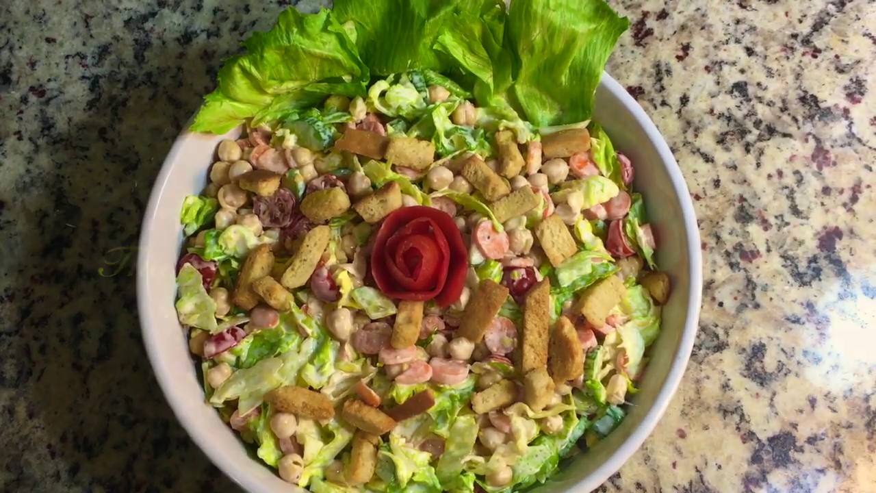 QUICK AND EASY CHICKPEA CROUTONS SALAD QUICK AND EASY CHICKPEA CROUTONS SALAD