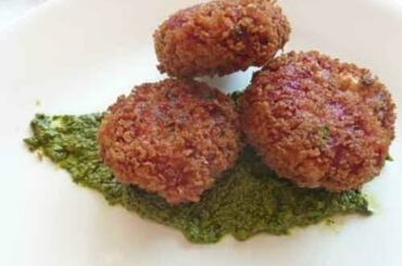 Beetroot Tikki - Indian Vegetarian Recipe | Show Me The Curry