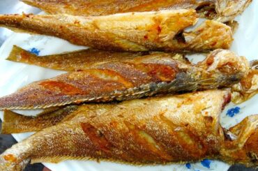 Village Cambodian Foods - COOKING SPONGE GOURD SOUP AND FRIED FISH - HEALTHY LUNCH IDEA