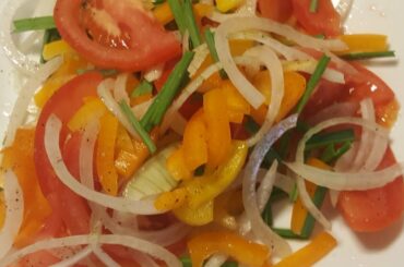 Healthy salad recipe for weight loss.How to make a fresh ,easy salad for your family and friends.