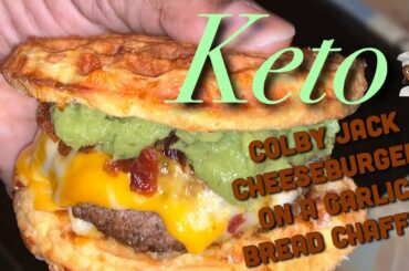 Cook With Me👩🏾‍🍳| Keto Colby Jack Cheeseburger/Garlic Bread Chaffle