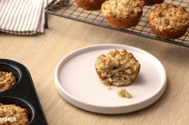 Oatmeal cashew muffins