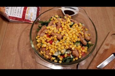 Let's have simple and healthy lunch!