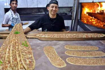 Turkish Pide Traditioainal Bread With Meat, Long Turkish Pide Local Recipe
