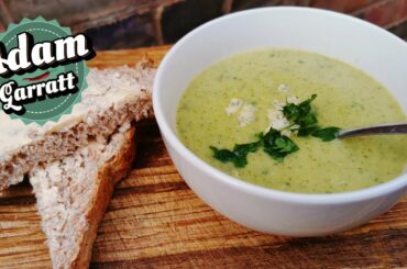 Stilton and broccoli soup | budget meals | Vegetarian recipes