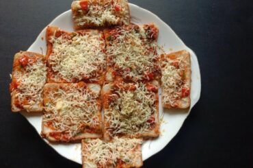 ब्रेड पिज़्ज़ा बनाने की विधि,Bread pizza recipe in hindi,lunchbox recipe,DHRUV BHATE