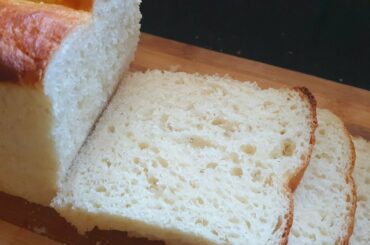 Sooji ki Bread सूजी की ब्रेड | Homemade Semolina Bread Loaf  | Soft Spongy Sandwich Bread